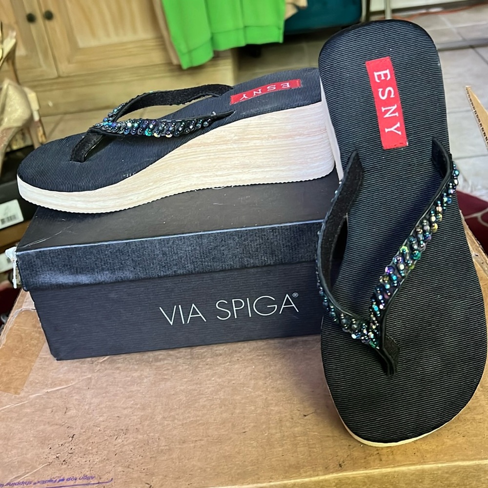 ESNY Jeweled Platform Thong Sandals in Black Sz 8 NEW - Picture 2 of 12